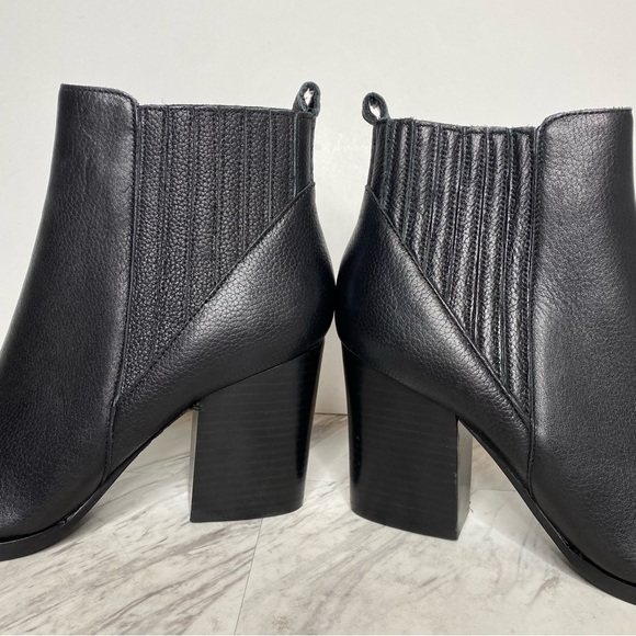 Marc Fisher Alva Black Leather Heeled Bootie 10M - Picture 8 of 14